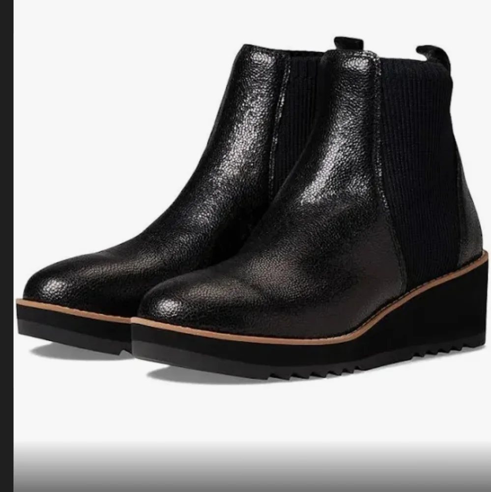 Eileen Fisher New Liou Embossed Leather Wedge Chelsea Boots. - Picture 2 of 11